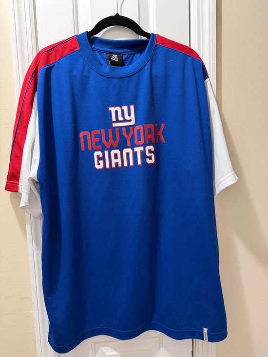 Reebok Other - NY Giants Reebok NFL Team Apparel Royal Blue Tee with Red & White Logo